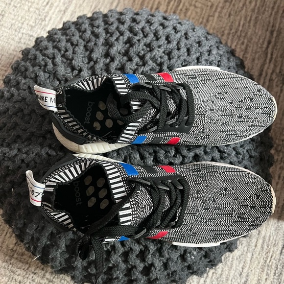 Adidas NMD R1 - Picture 3 of 4